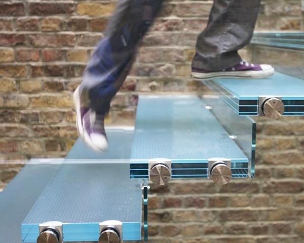 Escada de Vidros Laminados 2